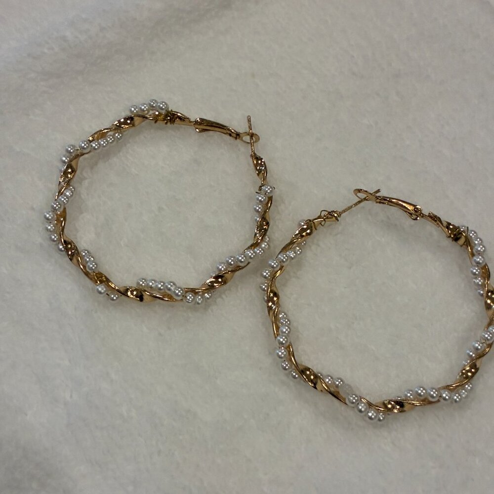 Faux Pearl & Gold Plated Twist Hoop Earrings - Picture 5 of 9